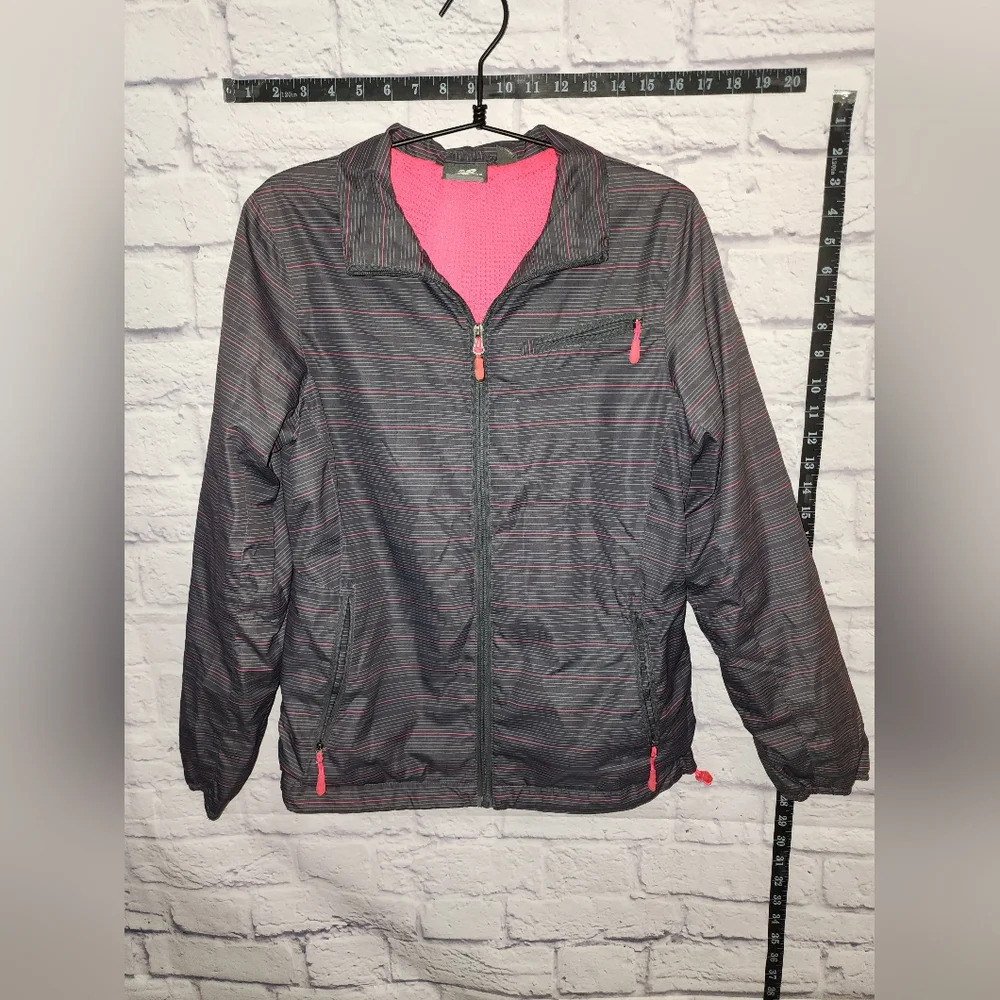 New Balance women's lightweight zip-up gray and pink jacket Size Small